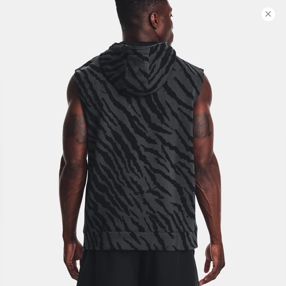 Under Armour x Project Rock Rival Fleece Sleeveless Printed Full-Zip Mens sz XL - Picture 2 of 4